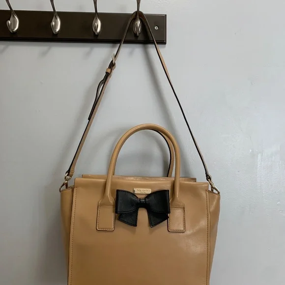 Kate Spade Large Excellent Condition - Picture 11 of 16